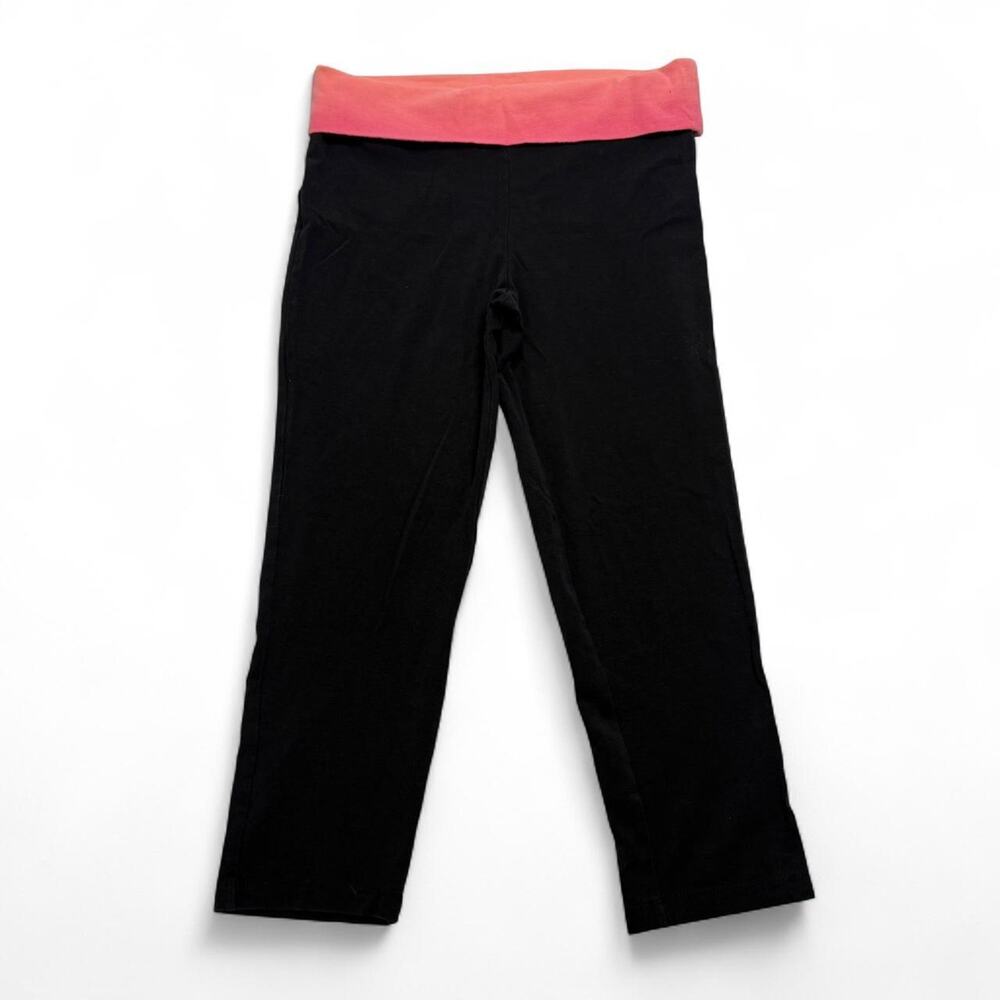 Early 2000s Activewear low rise fold over pink band black Capri leggings size M